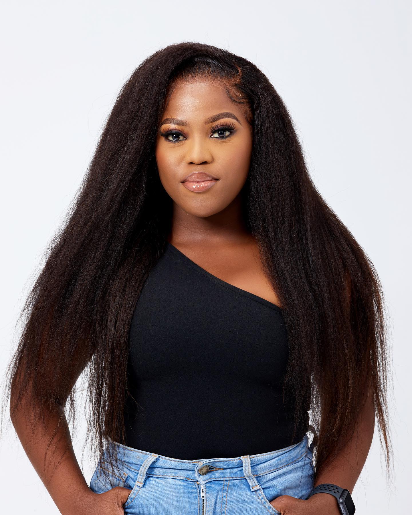 Anele Kinky Curly 24